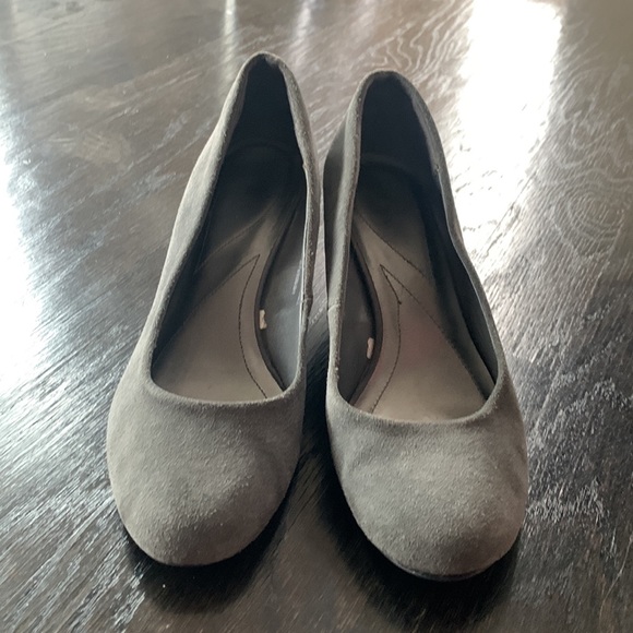 Merona Target Suede Wedges Wedge Shoes Size 10 - Picture 3 of 6